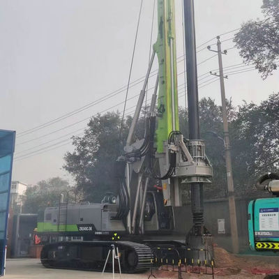 ZR240C 3K Hidrolik Piling Rig ISO9001 70m Rotary Drilling Rig