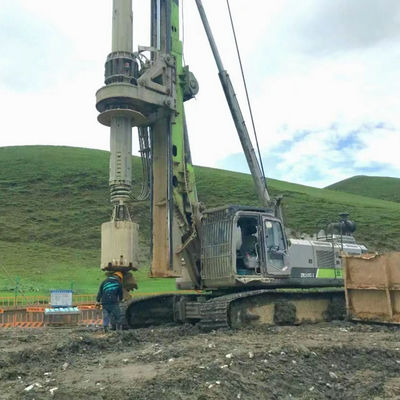 ISO9001 Rotary Pile Drilling Rig 44 Meter Hidrolik Rotary Drilling ZR160L