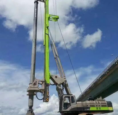 Mesin Bor Tumpukan Zoomlion 48m Kedalaman Rig Bor Putar Zr220A
